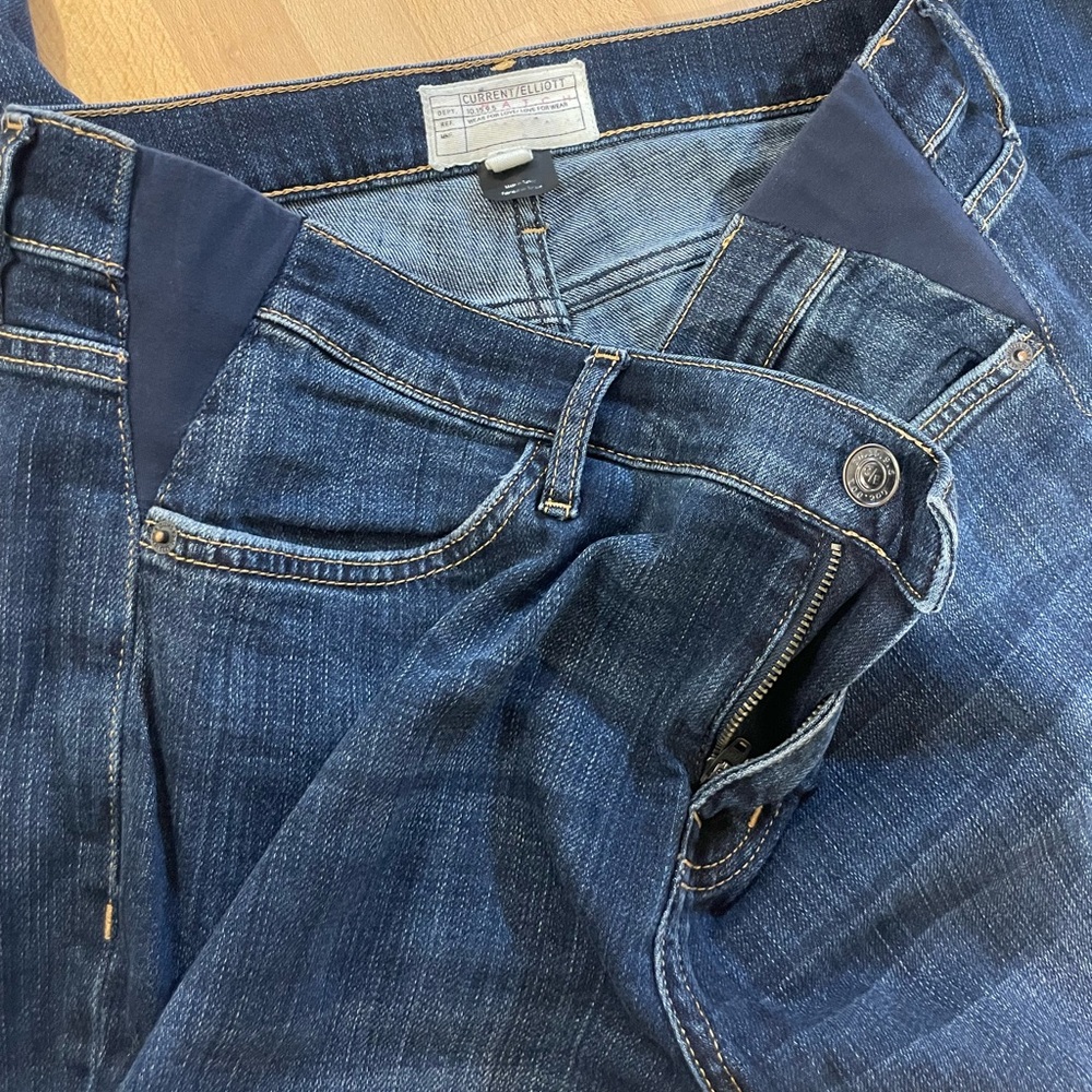 Current/Elliott slim straight dark wash maternity jeans